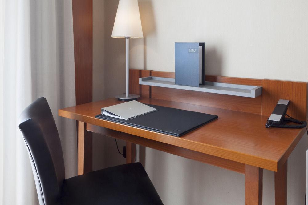 Ac Hotel Badajoz By Marriott Ngoại thất bức ảnh