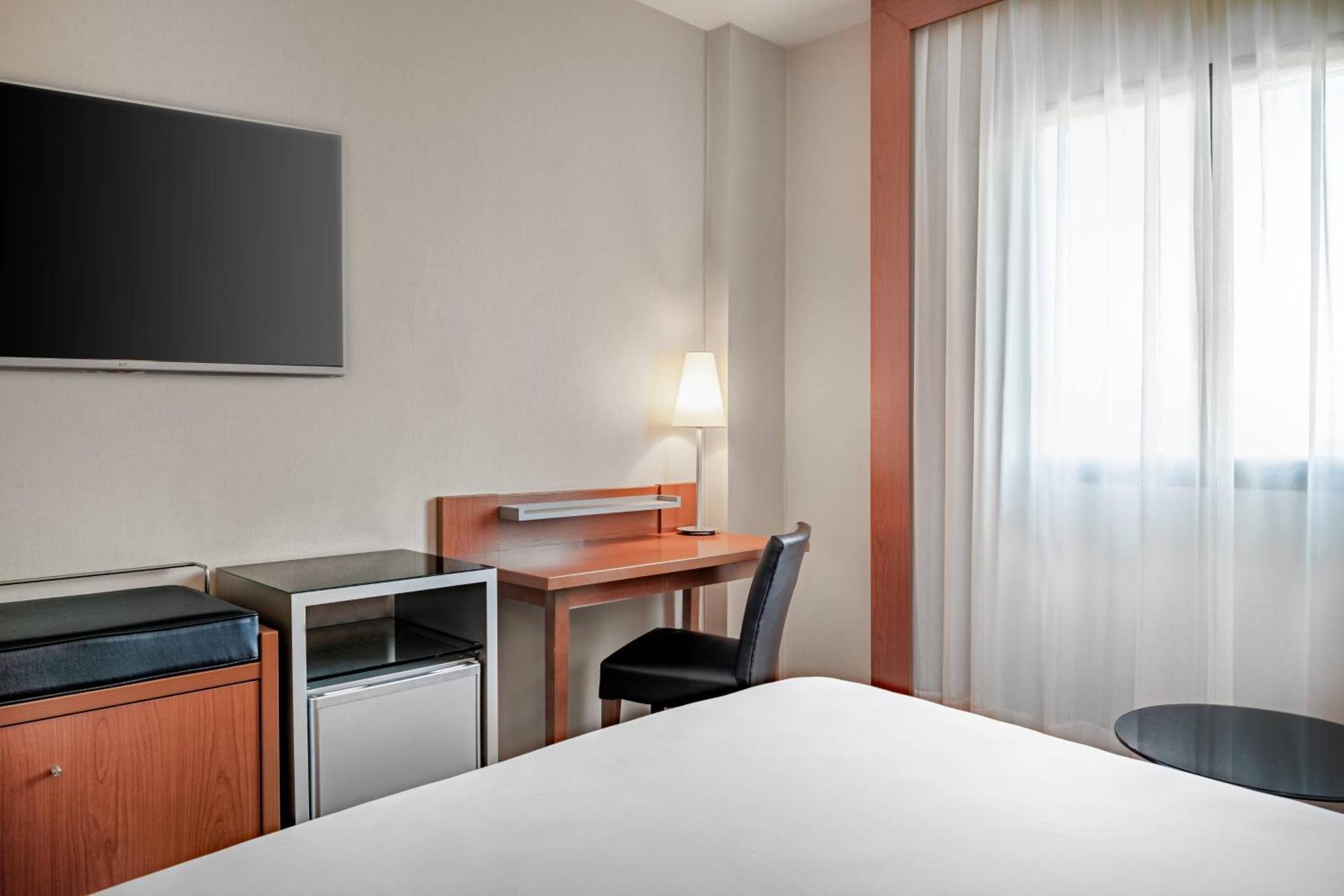 Ac Hotel Badajoz By Marriott Ngoại thất bức ảnh