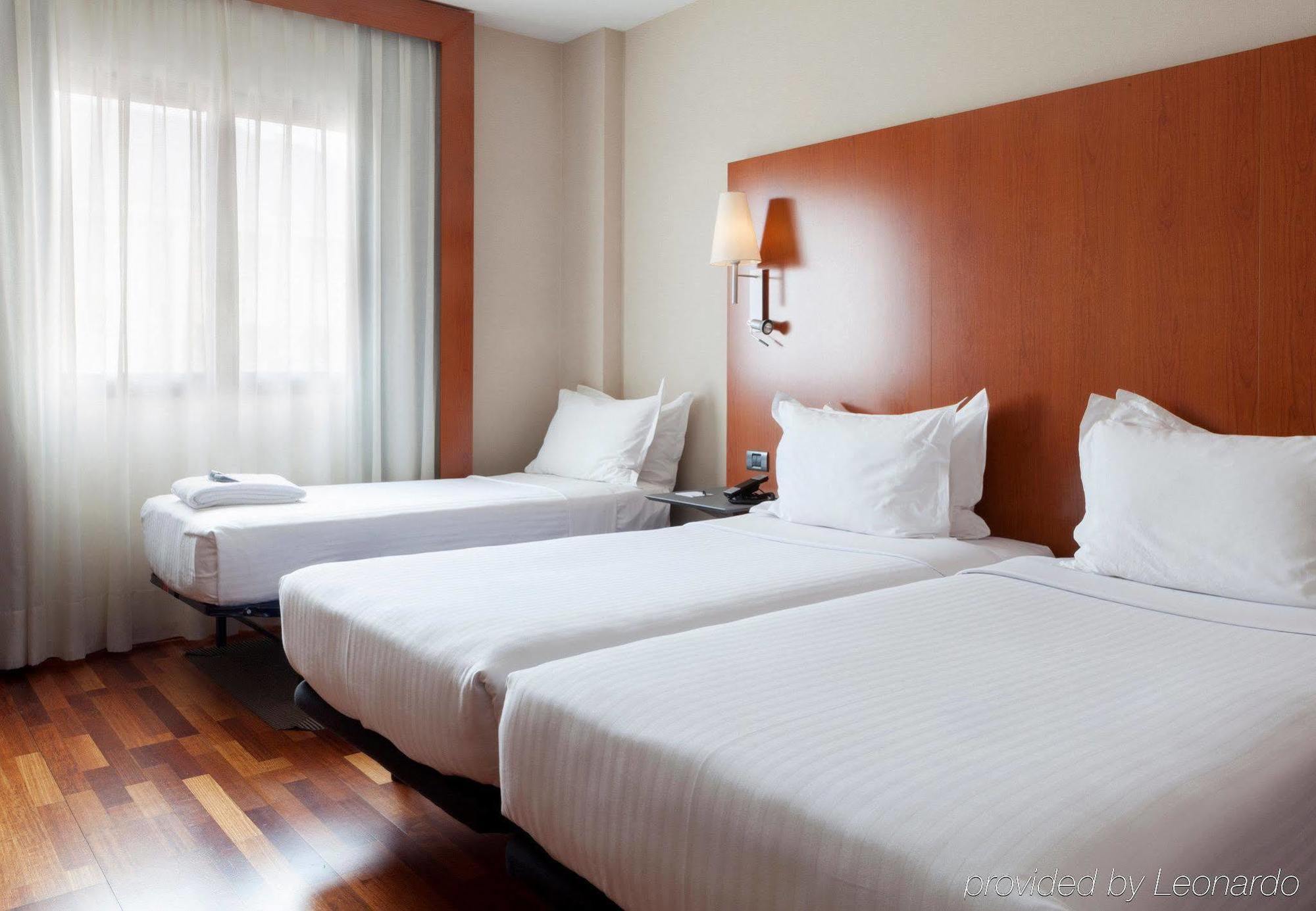Ac Hotel Badajoz By Marriott Ngoại thất bức ảnh