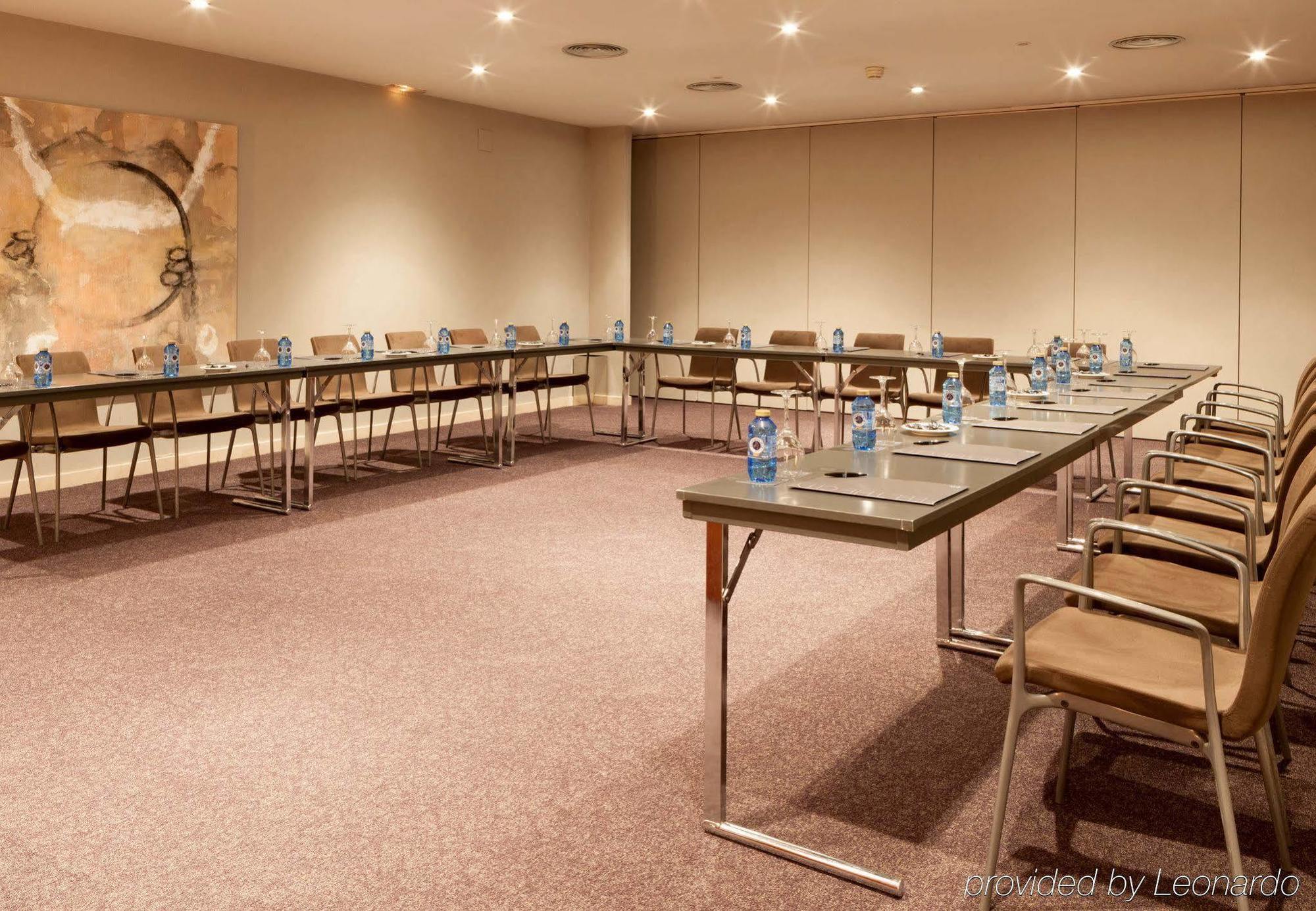 Ac Hotel Badajoz By Marriott Ngoại thất bức ảnh