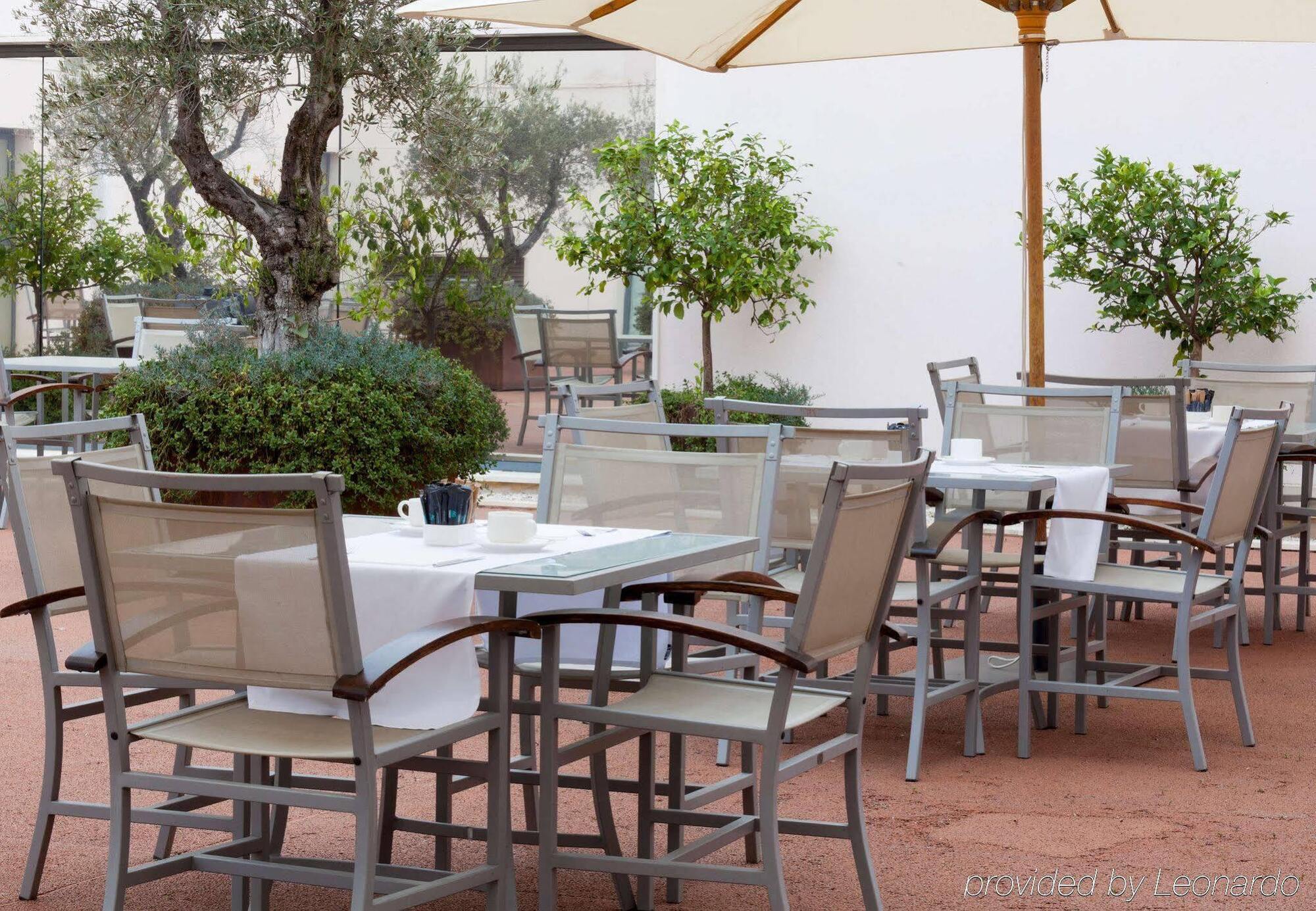 Ac Hotel Badajoz By Marriott Ngoại thất bức ảnh